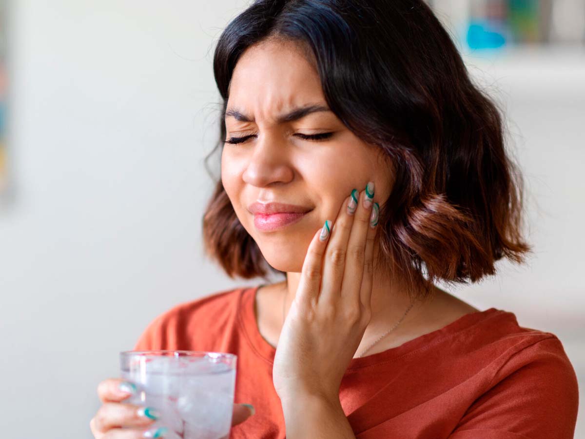 Dentes Sensíveis: Saiba Causas, Sintomas e Tratamentos